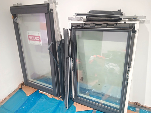 Velux 59in roof window - velux,
